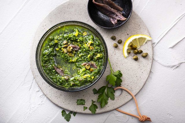 Picture - C21-1244_Salsa_Verde_Pizza_dip_AV2_3-2_LR-1.jpg