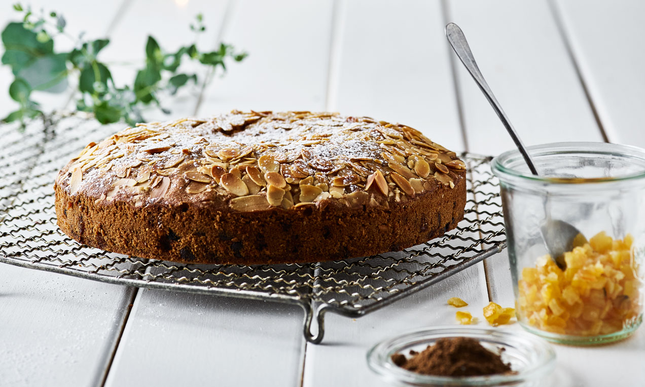 Appelsiinimaustekakku