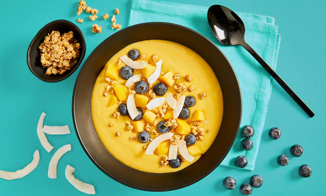 Mango-ananas smoothie bowl